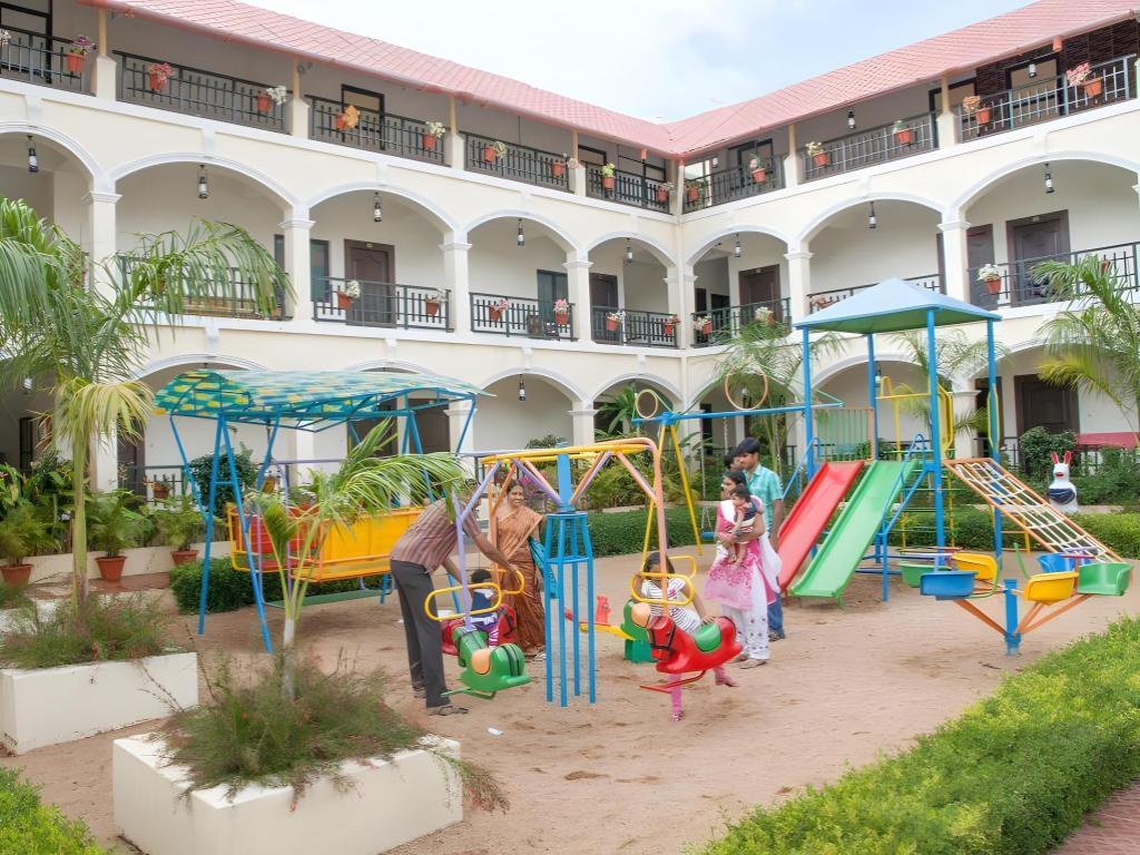 Hotel Kumararraja Palace 20/22