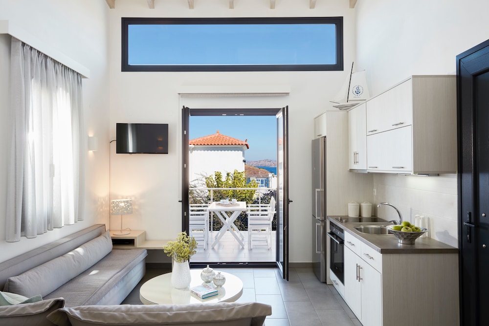 Eleia Seafront Villas 21/50