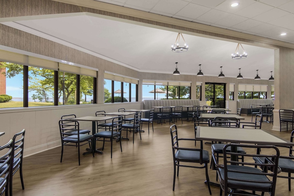 The Inn on Maritime Bay, Ascend Hotel Collection 40/56