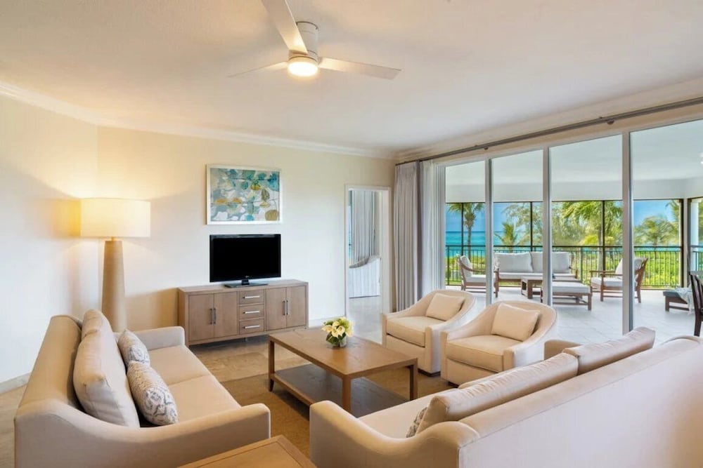The Sands At Grace Bay 45/80