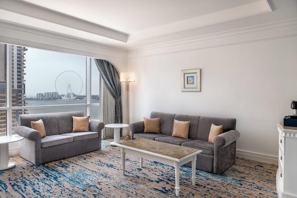 Al Habtoor Grand Resort, Autograph Collection 47/75