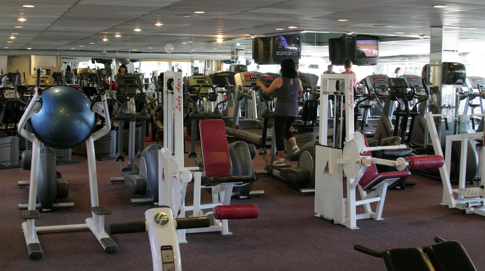 Red Lion Inn & Suites 38/69