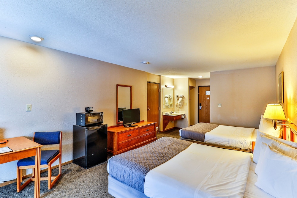 Polynesian Water Park Resort 21/73