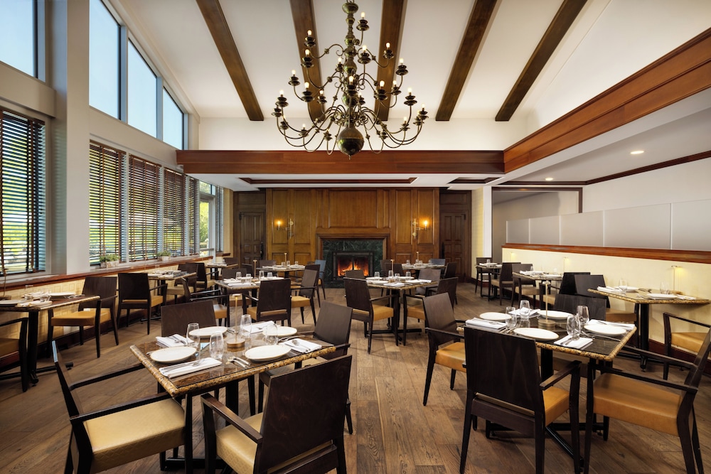 Sleepy Hollow Hotel, a Dolce by Wyndham 54/70