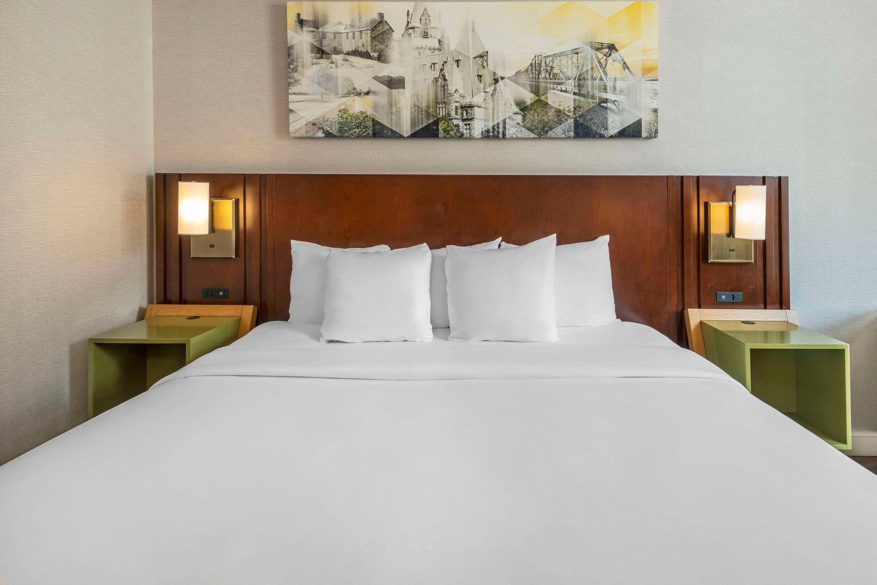 Room, Queen Bed, Accessible