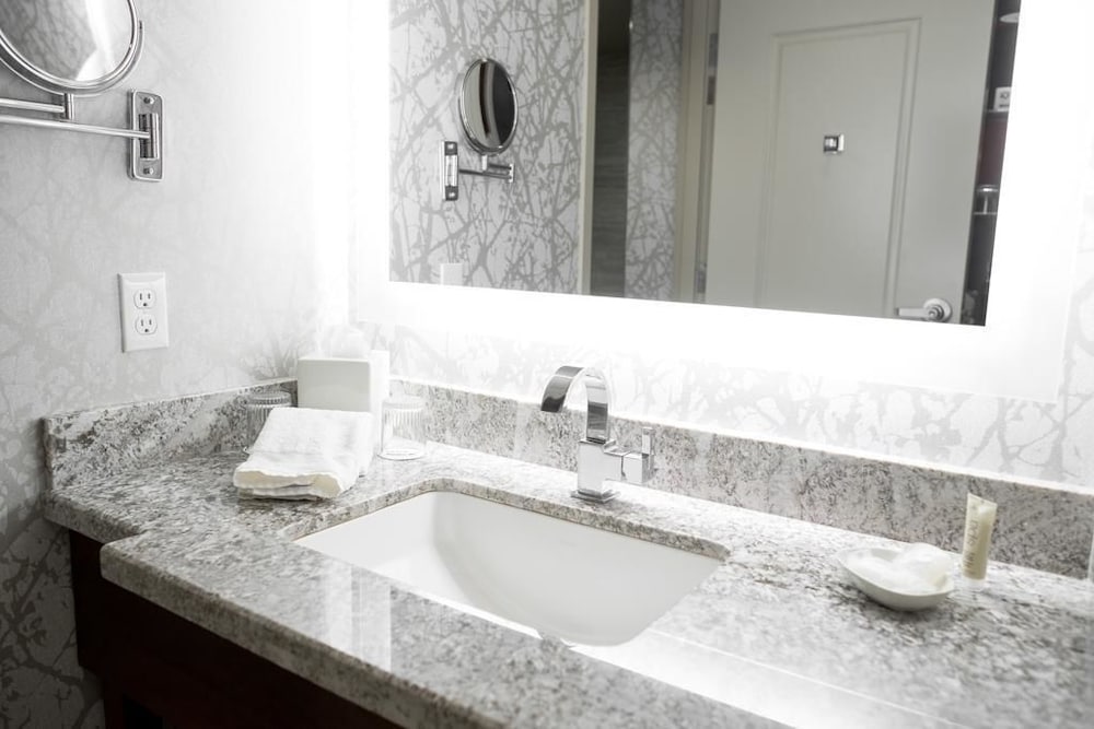Silver Reef Hotel Casino Spa 48/50