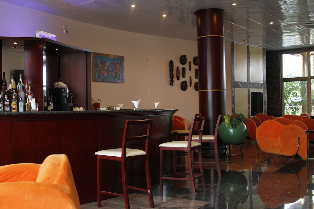 Royal Nick Hotel 7/36