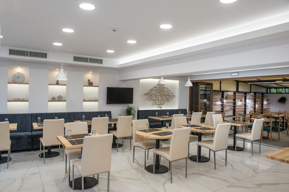 Harma Boutique Hotel 70/76