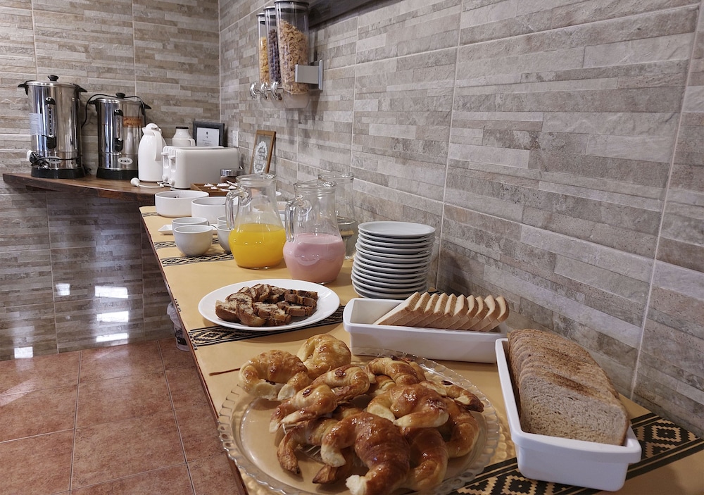 Hosteria Austral 35/47