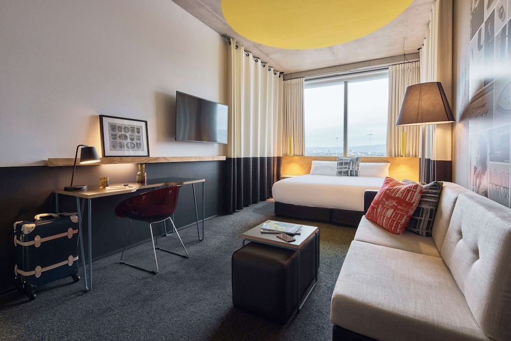Atura Adelaide Airport Hotel 27/49