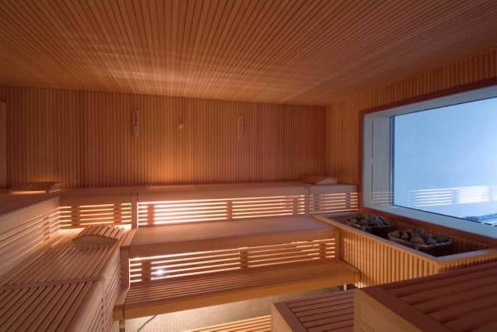 Hotel Schweizerhof Lenzerheide 16/41