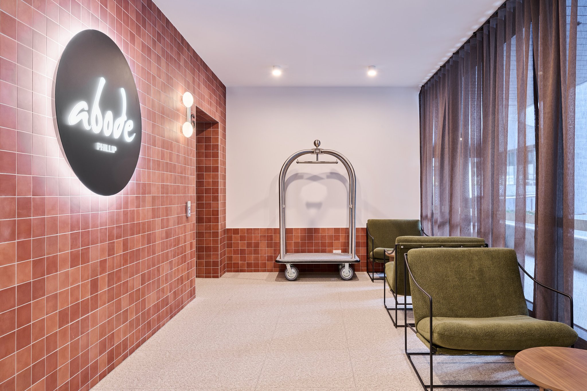 Abode Phillip 27/30