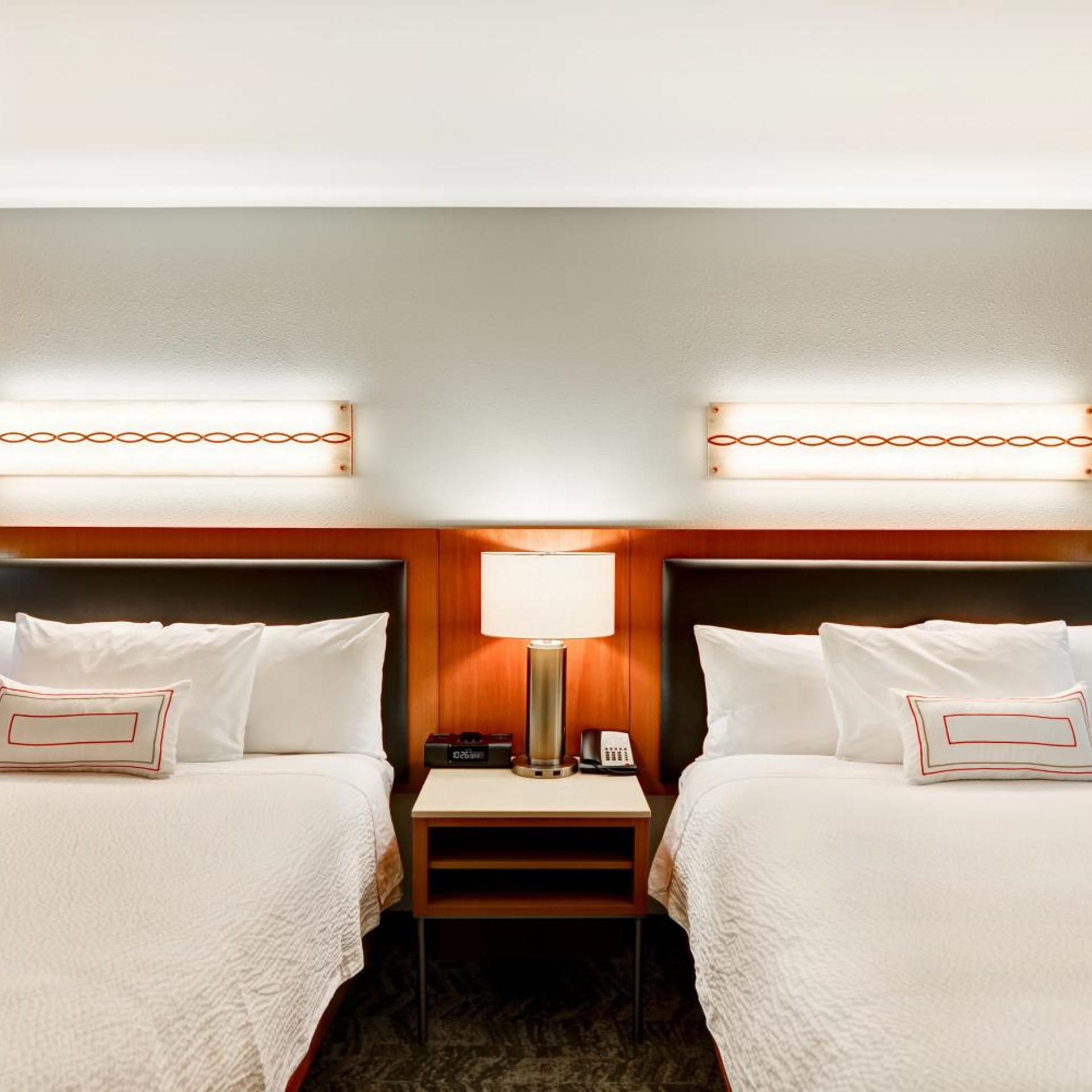 جناح بسرير كوين مع أريكة، Springhill Suites By Marriott Denver Anschutz Medical Campus 2/3