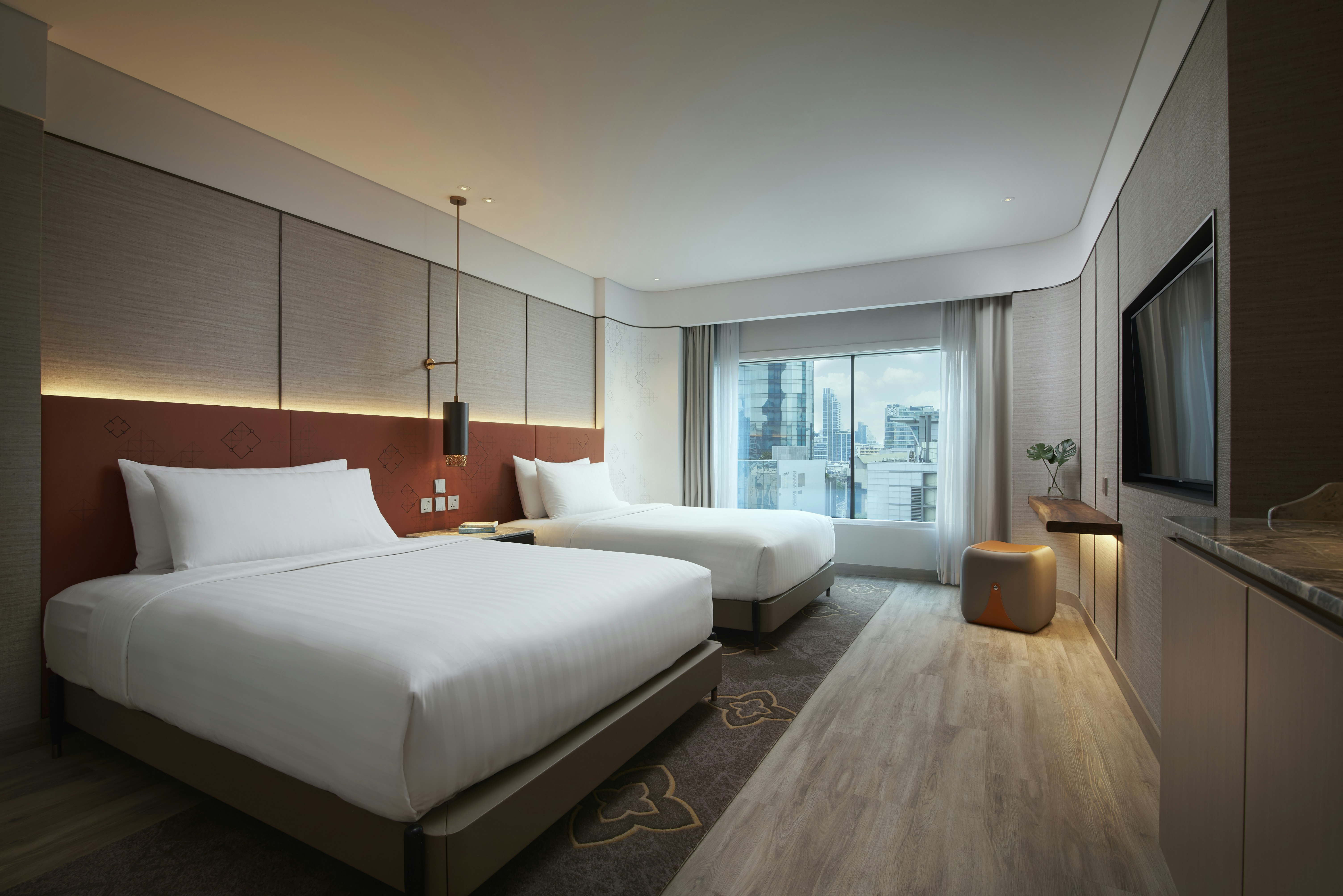 PREMIER, TWIN BEDS