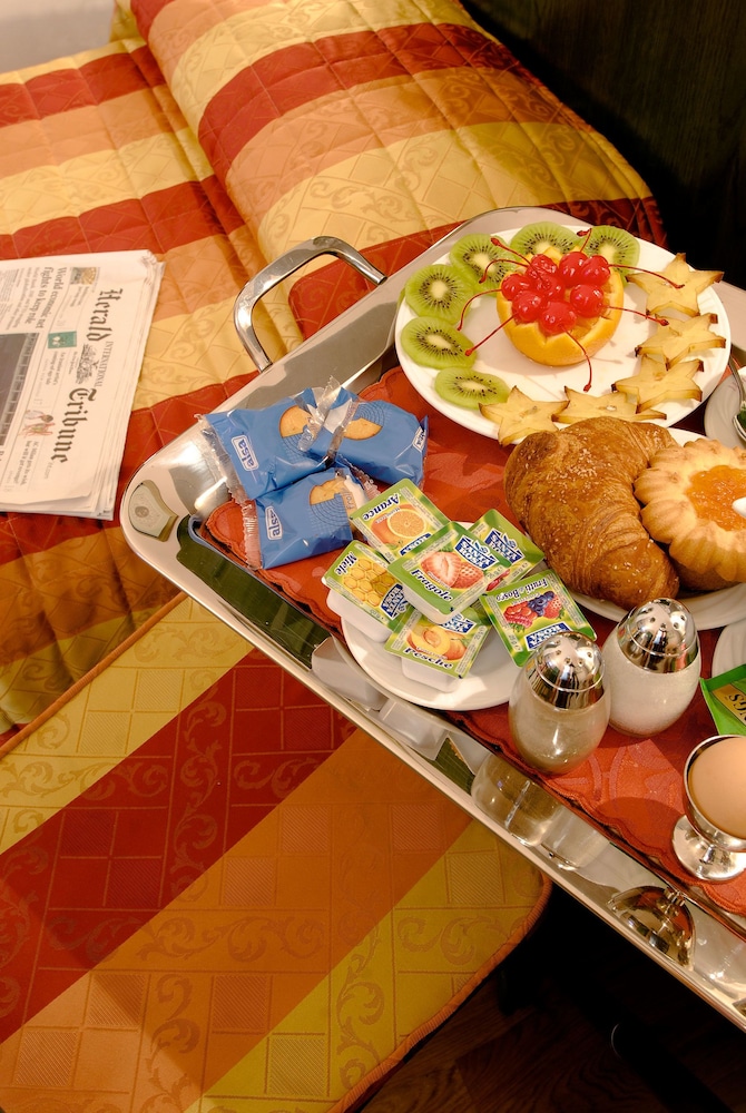 Bologna Hotel 13/28