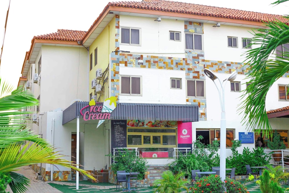 Hotel Tulip Inn Accra 11/62