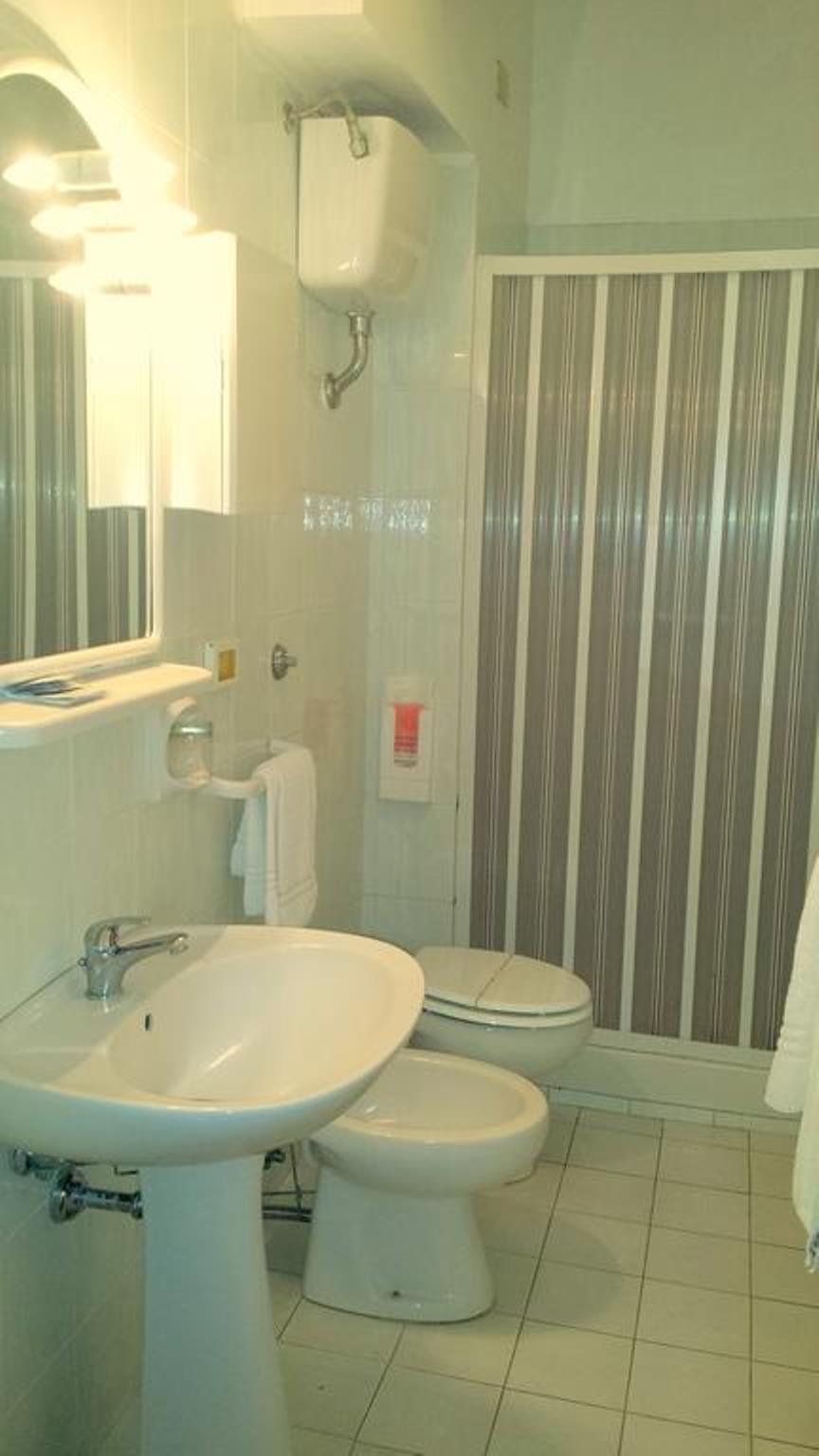 Hotel Scacciapensieri 18/20