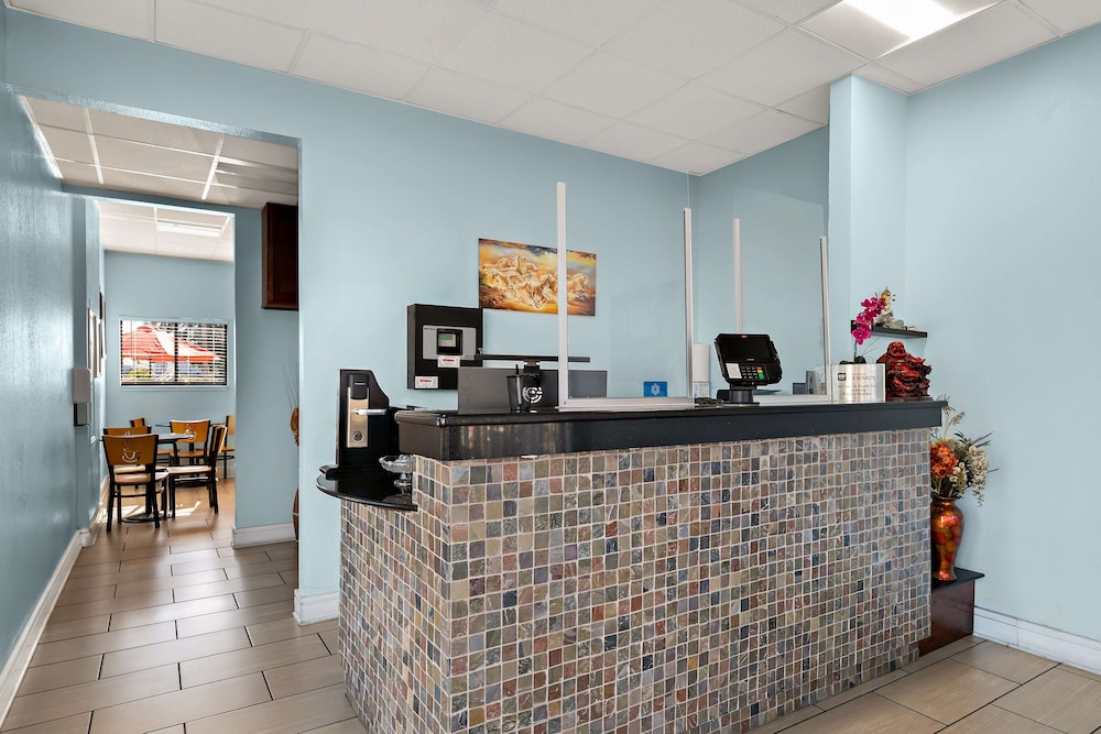 SureStay Hotel by Best Western Clermont Theme Park West 9/50