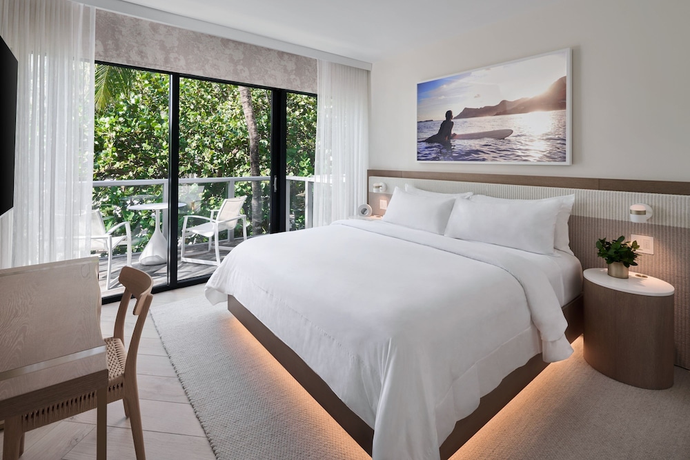 W South Beach Hotel 26/68