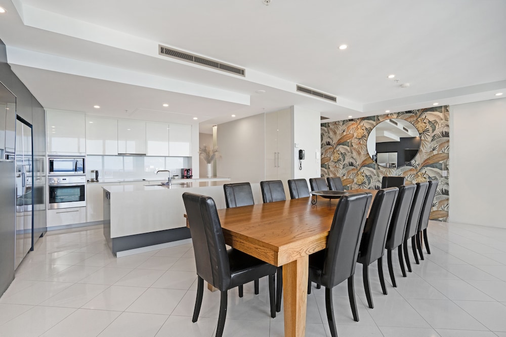 Aria Apartments 61/76