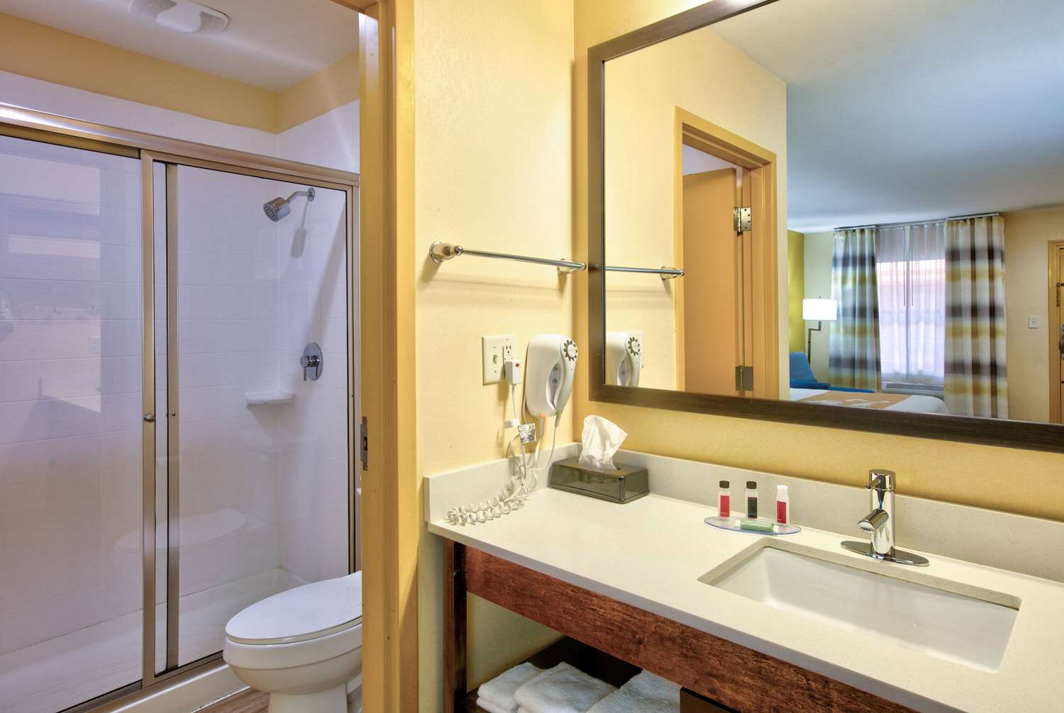 Days Inn By Wyndham Batesville 19/25