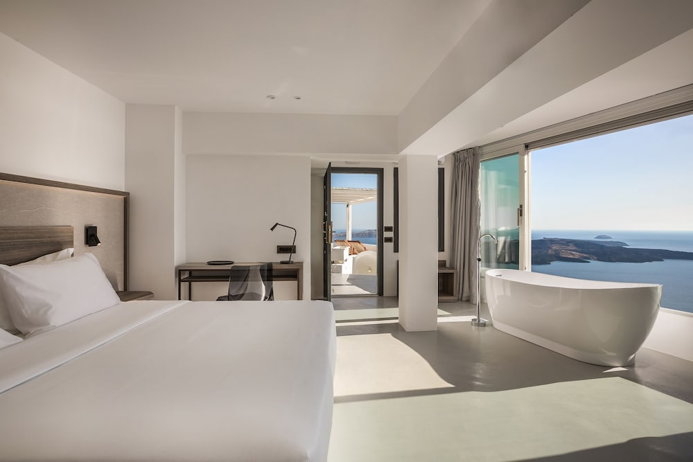 Sunrocks Hotel - Adults Only 8/69