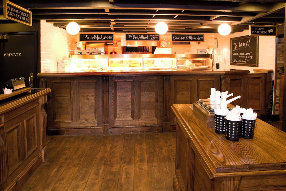 Premier Inn London Southwark Bankside 17/24