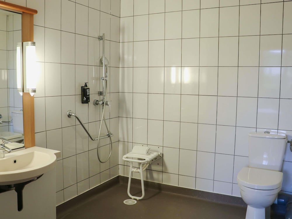 Ibis Montpellier Sud 74/77