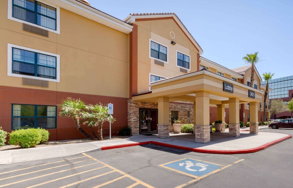 Extended Stay America Suites Phoenix Airport 35/37