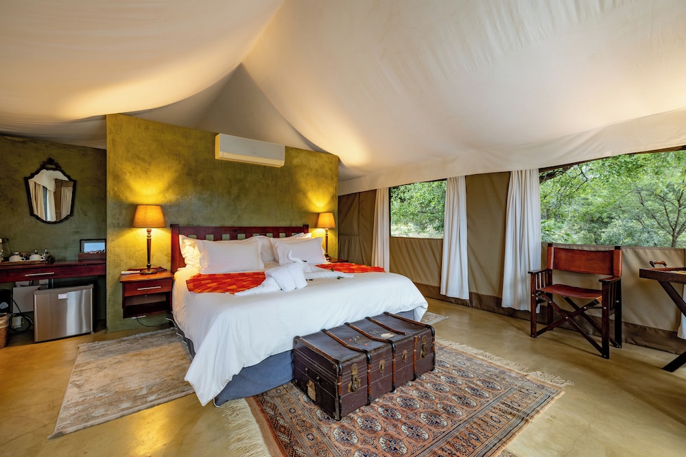 Phelwana Game Lodge 10/50