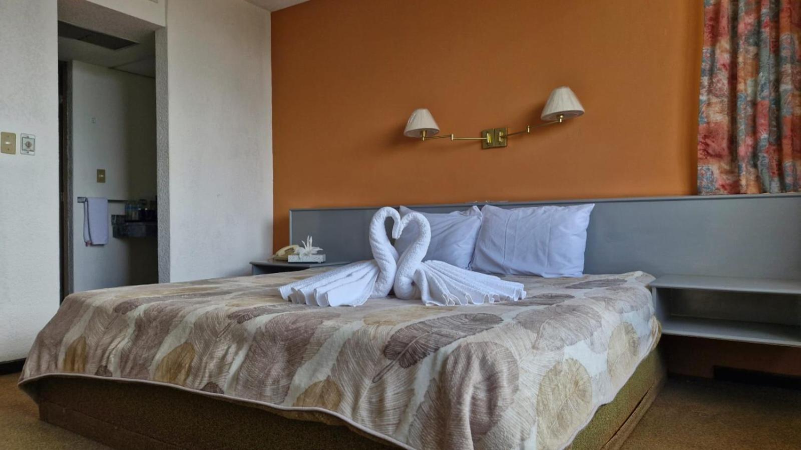 Hotel Parador Del Rio 19/95