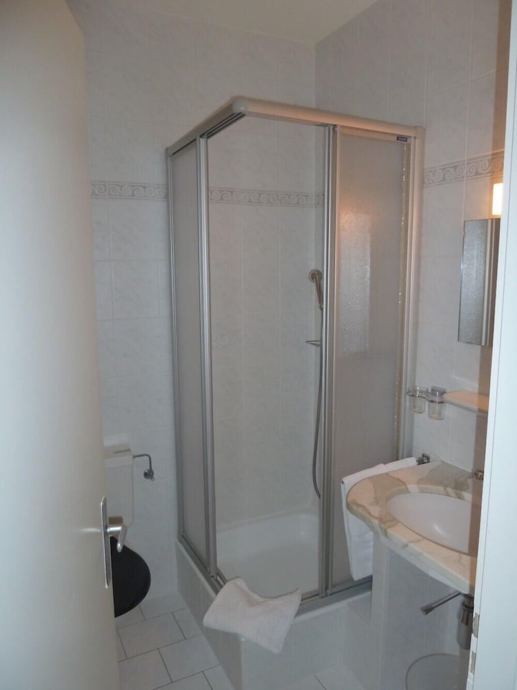 Hotel du Stand 18/21
