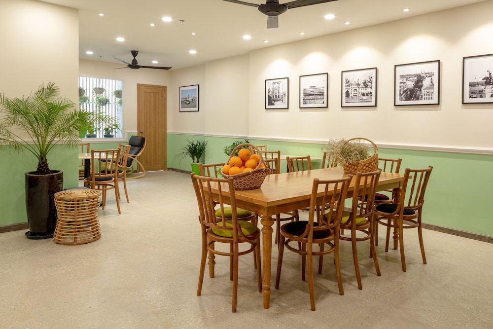Dai Nam Sai Gon Hotel 45/50