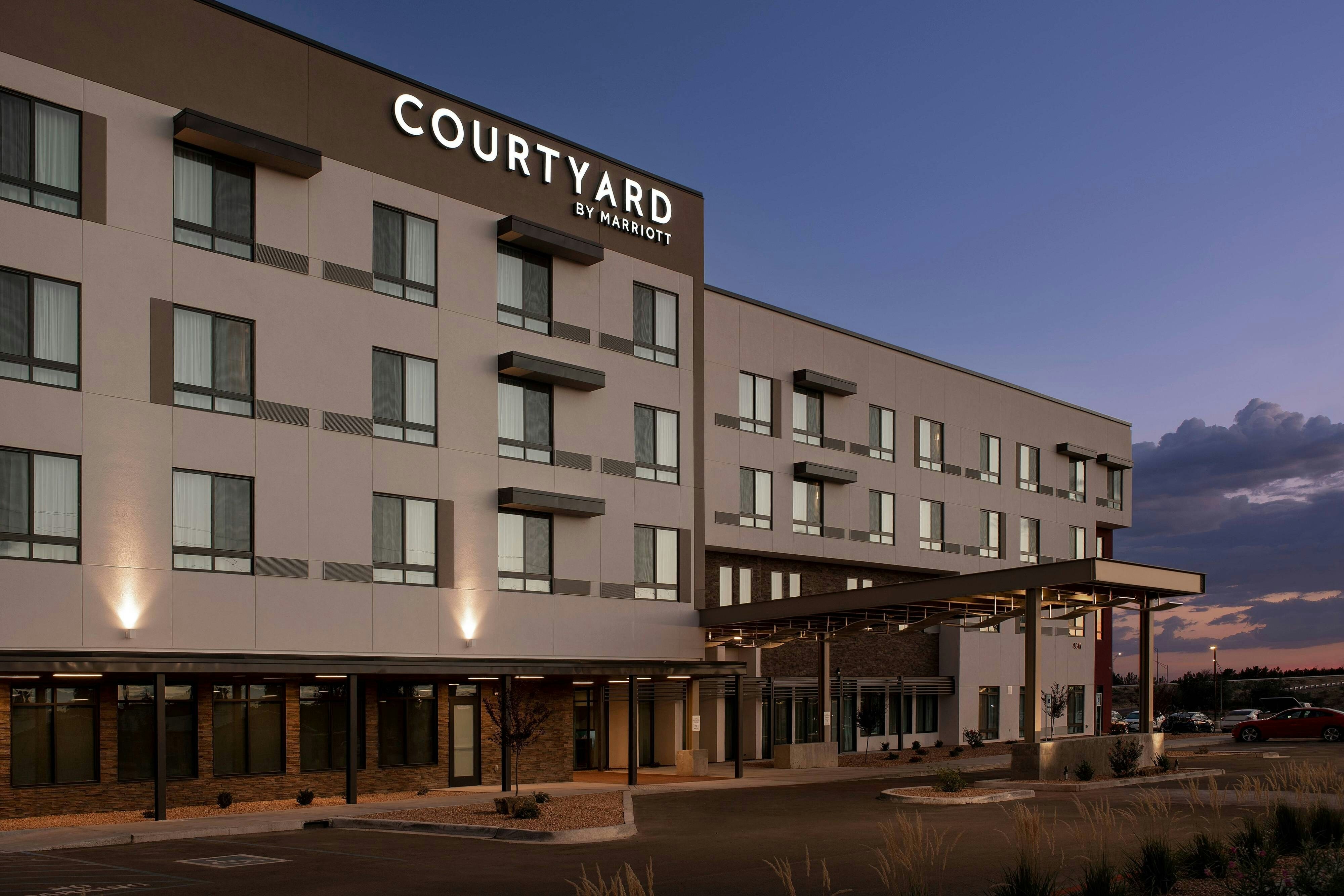 Courtyard by Marriott Las Cruces at Nmsu 2/25