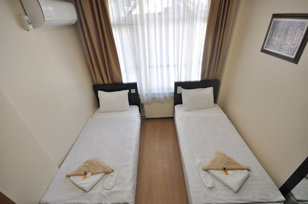 Hotel Baykal 32/47