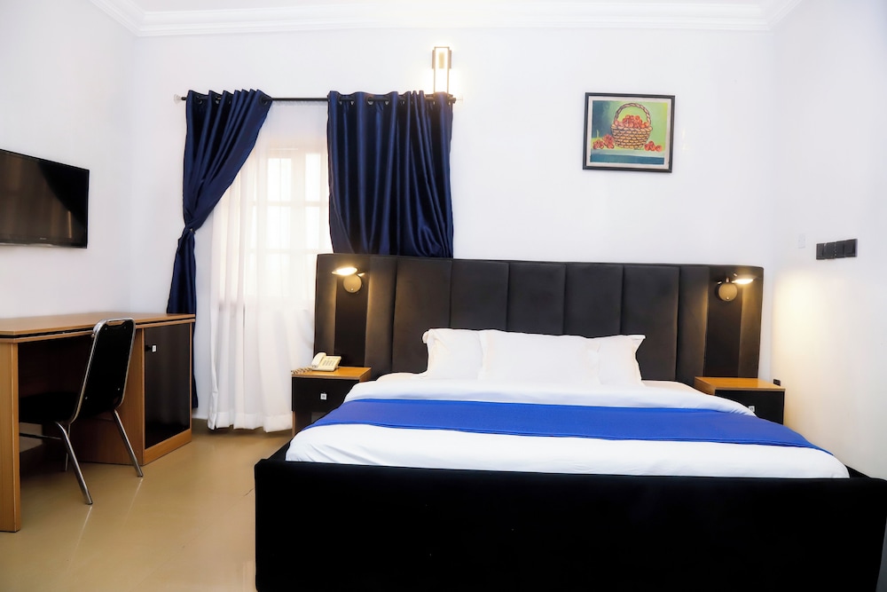 Western Dreams Hotel 22/50