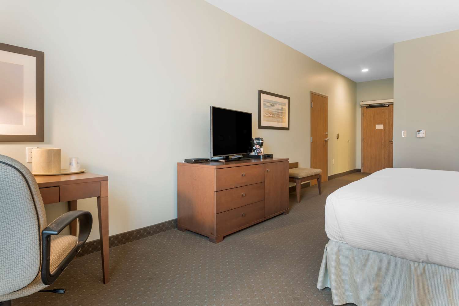 Best Western Plus Liverpool Hotel & Conference Centre 6/19