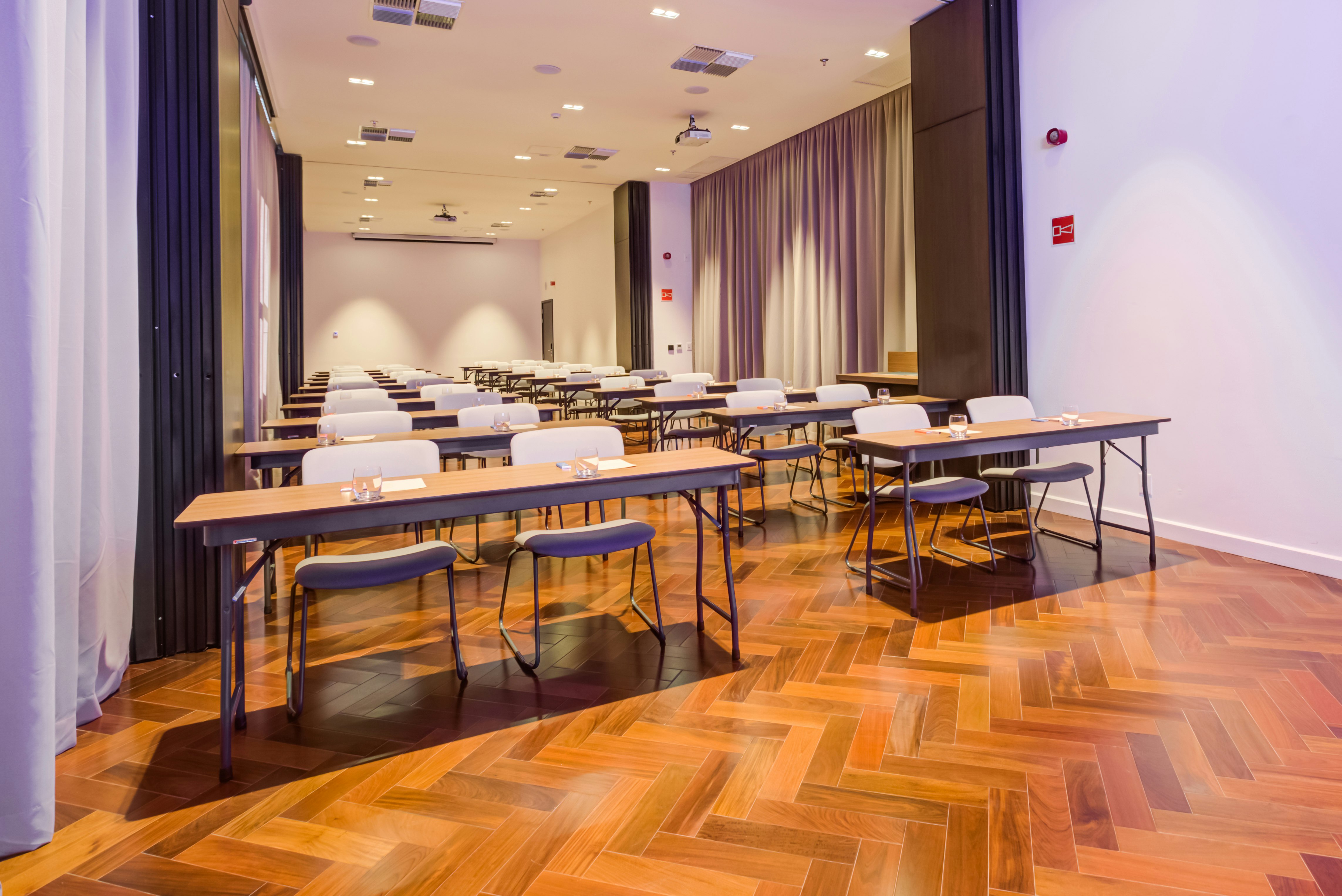 Qoya Sao Paulo Paulista, Curio Collection by Hilton 42/50