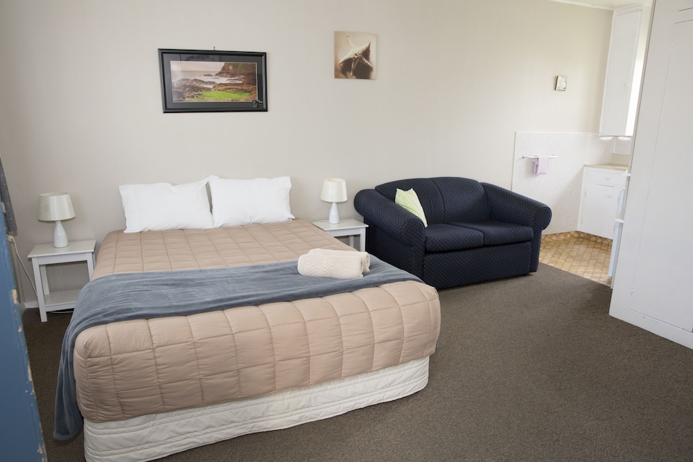 GREYMOUTH MOTEL 21/54