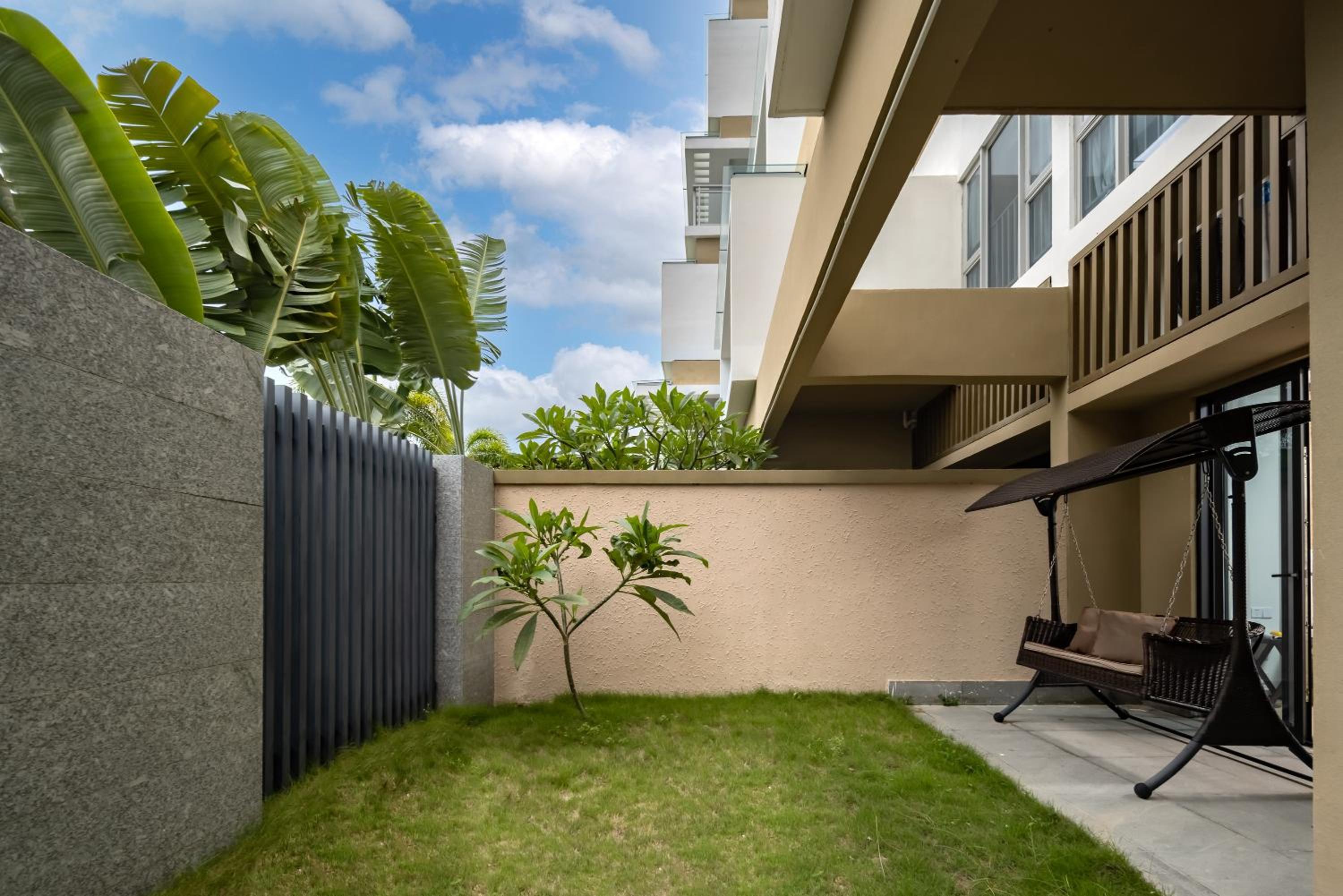 Yj Residence Poly Sanya 69/74