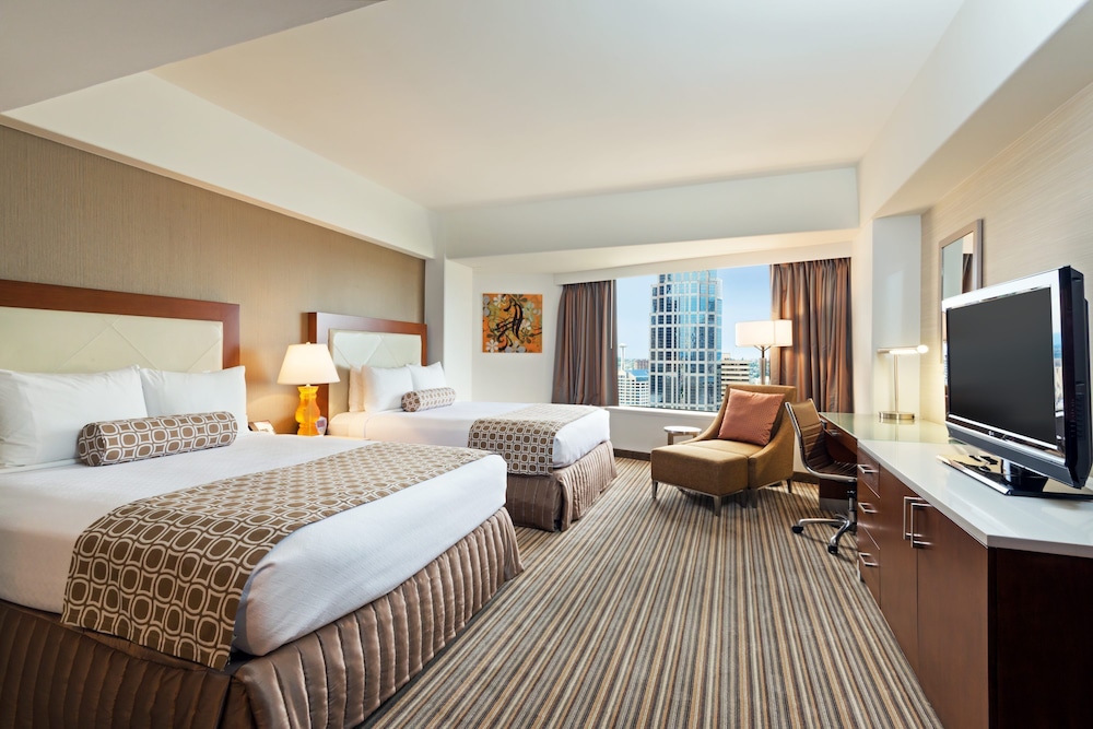 Crowne Plaza Seattle Hotel 17/80