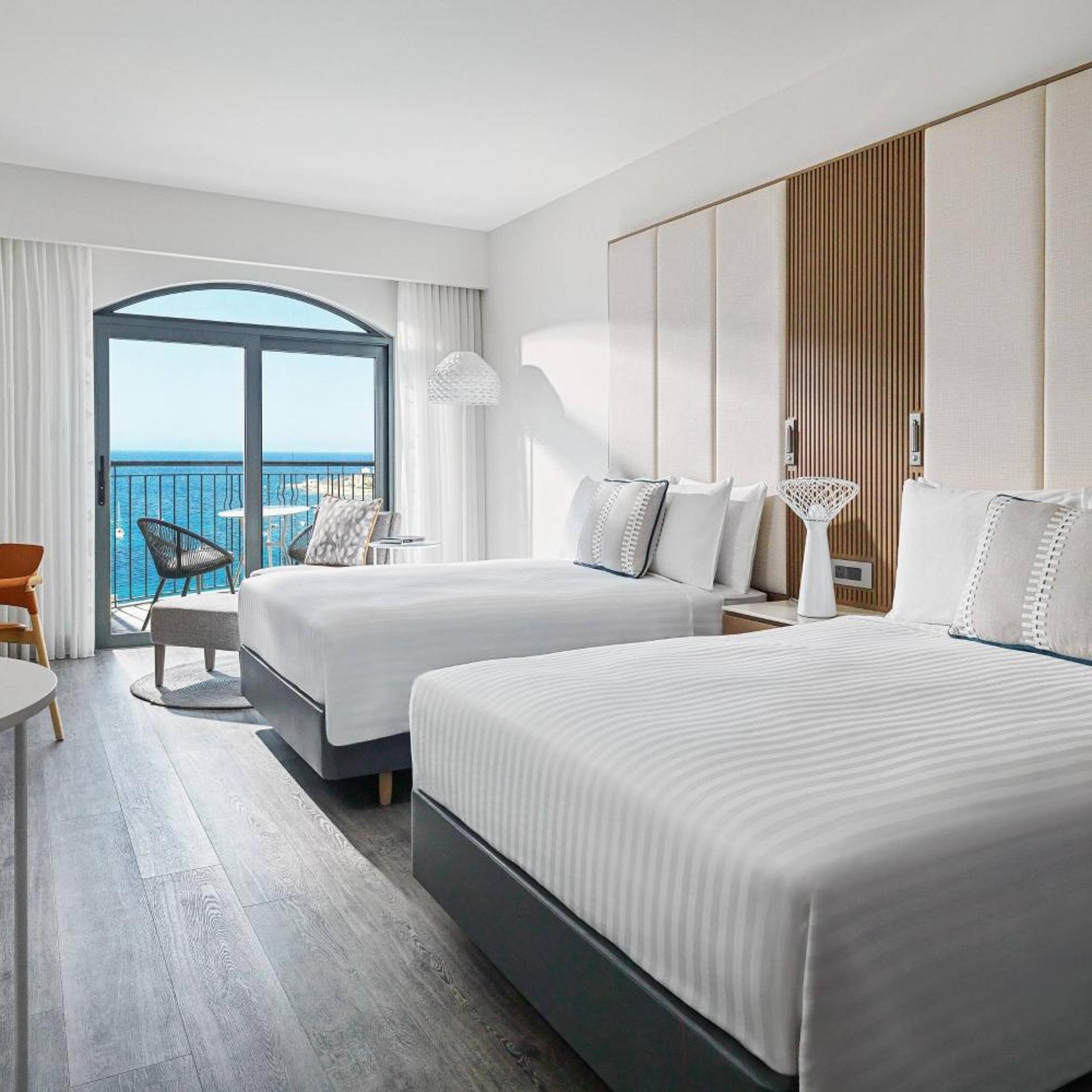 Club, 2 Queen Beds, Sea View, Balcony, Club Lounge Access