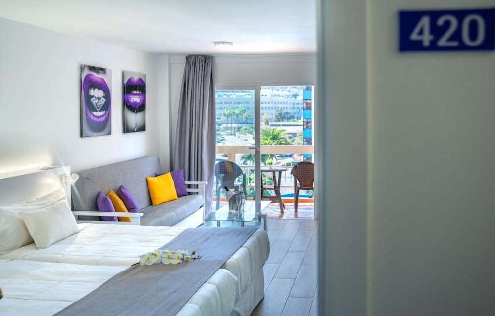 Hotel Skyview by LIVVO 26/59