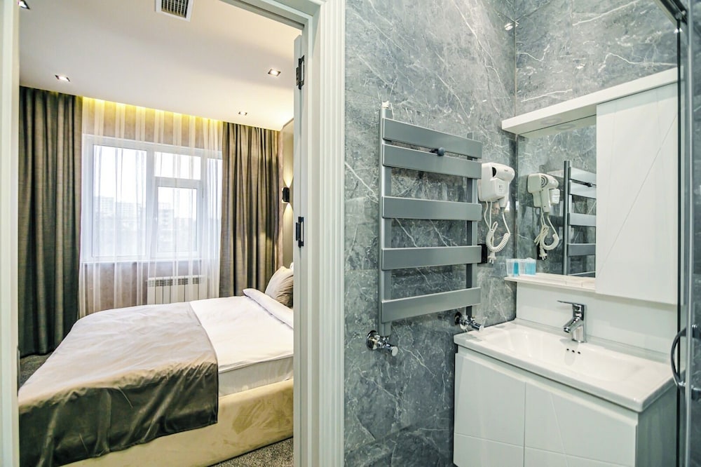Irshad Hotel 21/21