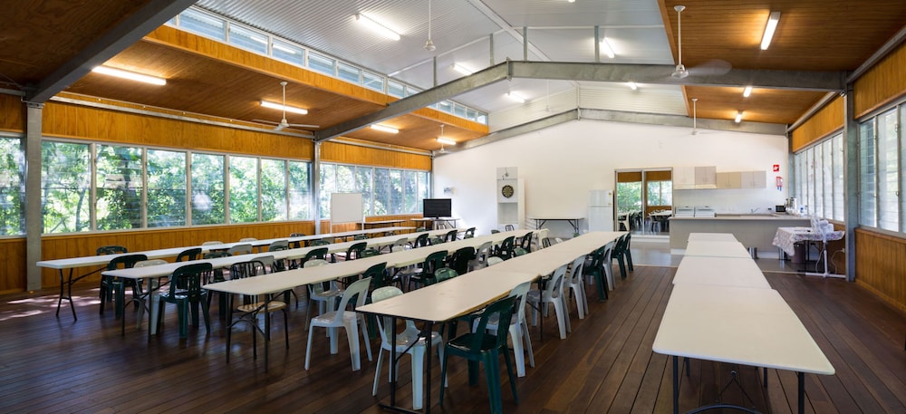 KIPARA TROPICAL RAINFOREST RETREAT 53/65