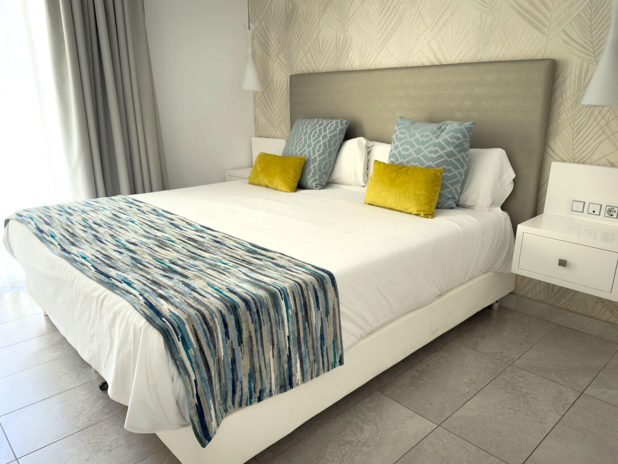 2 Bedrooms, Apartment, Patio