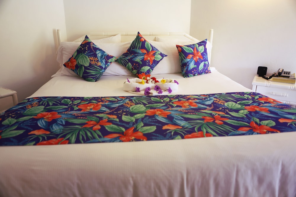 Negril Tree House Resort 26/69