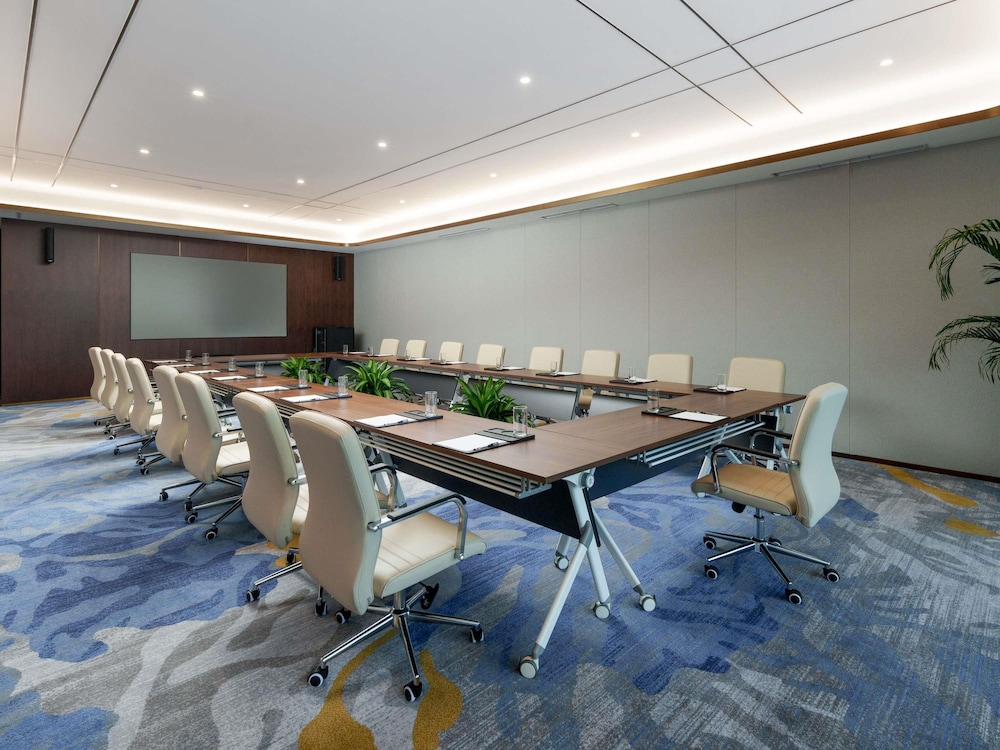 Grand Mercure Hangzhou Qingshan Lake 48/59