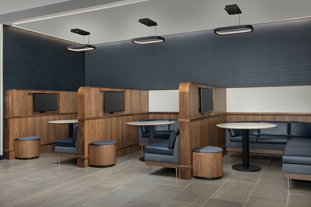 Courtyard by Marriott Indianapolis Plainfield 34/49