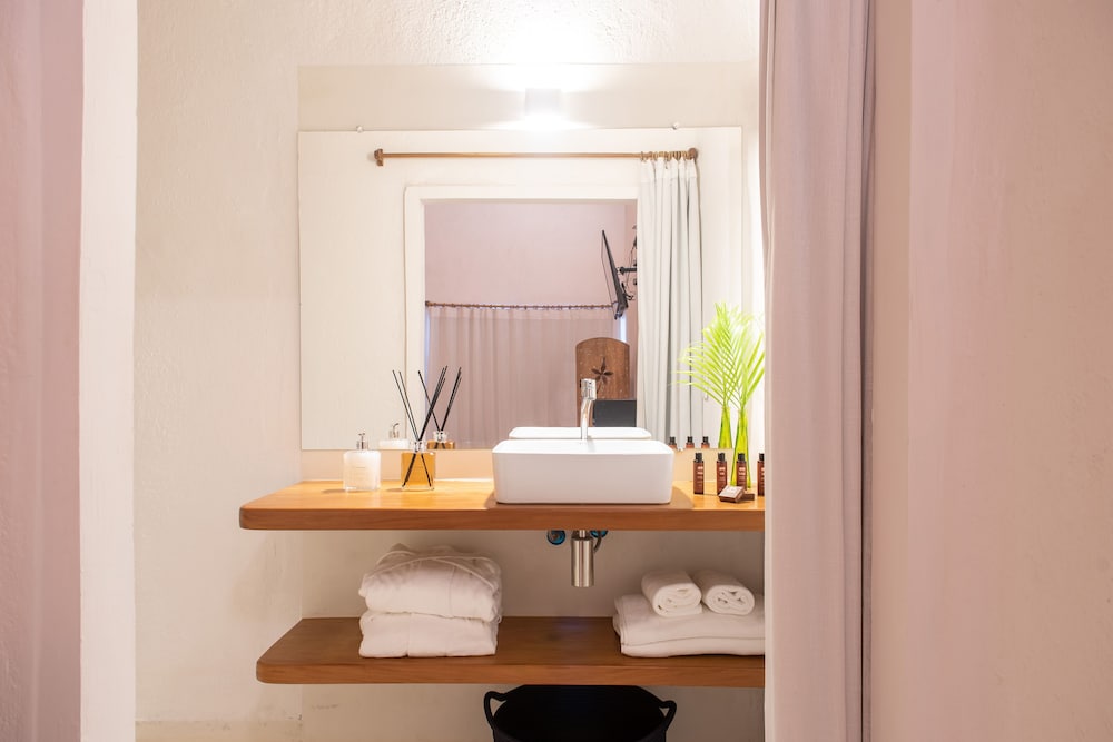 Maion Hotel e Boutique 45/46